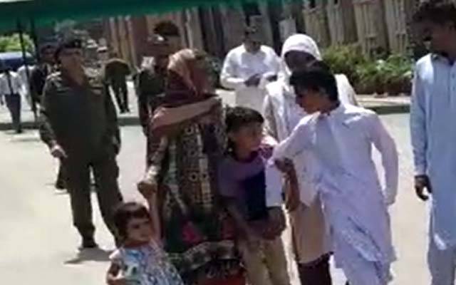 بچے داد، دادی کے پاس رہیں گے یا ماں کے، لاہورہائیکورٹ نے فیصلہ سنا دیا