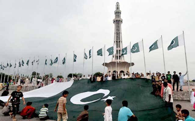  زندہ دلان لاہور نے جشن آزادی کو یادگار بنا دیا
