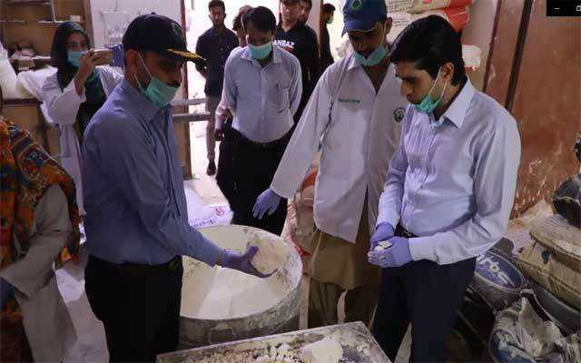 پنجاب فوڈ اتھارٹی نے جعلی دودھ کا بڑا نیٹ ورک پکڑ لیا