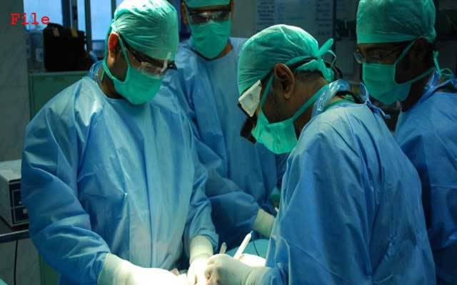 غیر قانونی گردوں کی پیوندکاری میں ملوث 4 ایجنٹس گرفتار