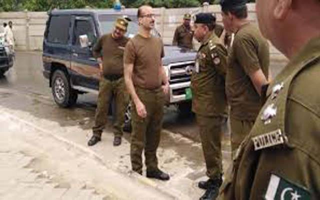 ایس ایس پی آپریشنز اسماعیل کھاڑک کا امام بارگاہوں کا دورہ