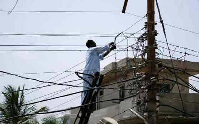 لیسکو ملتان روڈ سب ڈویژن کی ٹیموں نے بجلی چوری پکڑ لی