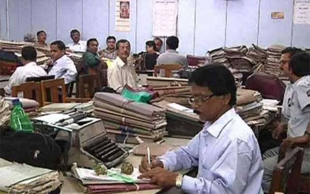 سرکاری ملازمین کیلئے برُی خبر