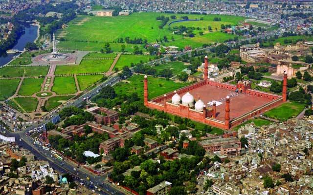 لاہور کا میگا منصوبہ لٹک گیا 