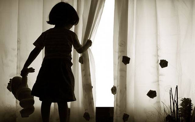 بچوں کے ساتھ جنسی درندگی کا ایک اور افسوسناک واقعہ