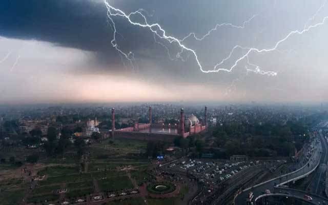 لاہوریئے تیاری کرلیں، محکمہ موسمیات نے بڑی پیشگوئی کردی، الرٹ جاری