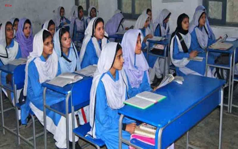 سرکاری سکولوں کے سربراہان کو تبدیل کرنے کا فیصلہ