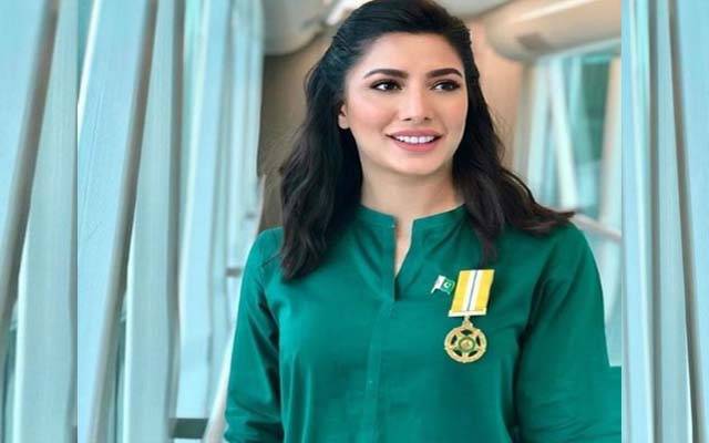 بولڈ ڈانس کرنے پر مہوش حیات تنقید کی زد میں آگئیں