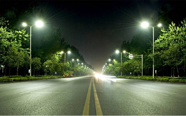 شہر کو روشن کرنے کا منصوبہ کھٹائی میں پڑنے لگا
