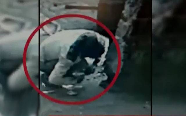 چور کو پڑ گئے مور، دکاندارکی ہوشیاری کام کرگئی