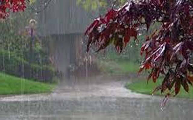 باغات کے شہر میں سردی کی آمد، تیزہواؤں کے ساتھ بارش