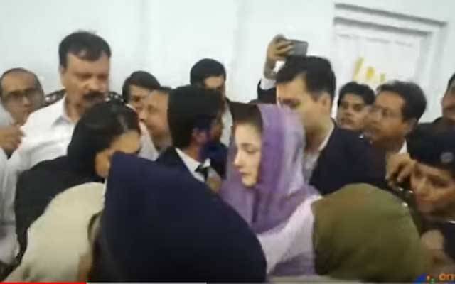 مریم نواز احتساب عدالت میں والد کے ذکر پر آبدیدہ ہوگئیں