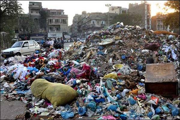 شہر میں گندگی کے ڈھیر، سٹی42 کی خبر پر وزیراعلیٰ کا نوٹس
