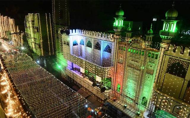عید میلاد النبی ﷺ کی آمد: بازار، مساجد، گھر سج گئے، میلاد کی محافل