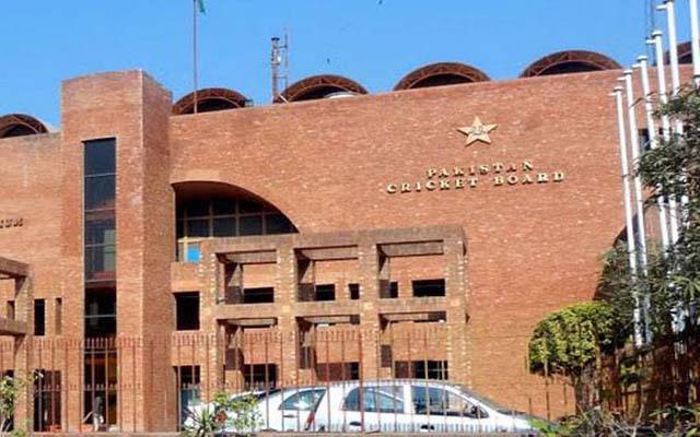 پاکستان کرکٹ بورڈ کے چھوٹے ملازمین معاشی مشکلات کا شکار