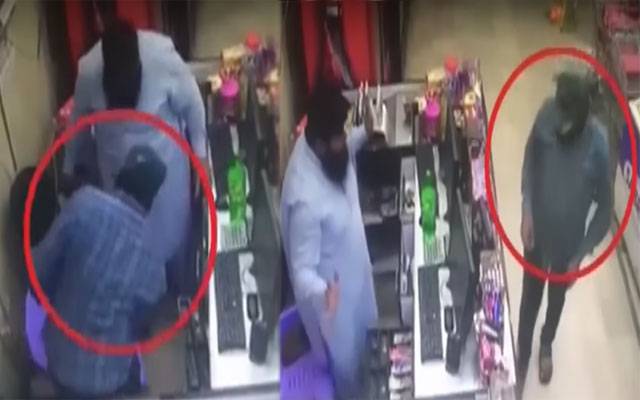 ڈکیتی کی وارداتیں تھم نہ سکیں، ڈاکو لاکھوں روپے لوٹ کر فرار
