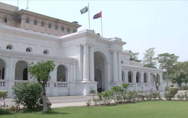 سی سی پی او لاہور سمیت تمام آر پی اوز اور ڈی پی اوز عوام کی پہنچ سے دور