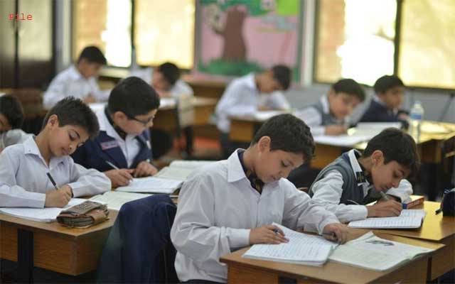  پرائیویٹ سکولوں نے حکومتی احکامات ہوا میں اُڑا دیئے