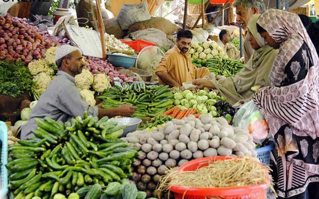 سبزیوں کی قیمتوں نے لاہوریوں کو چکرا کر رکھ دیا 