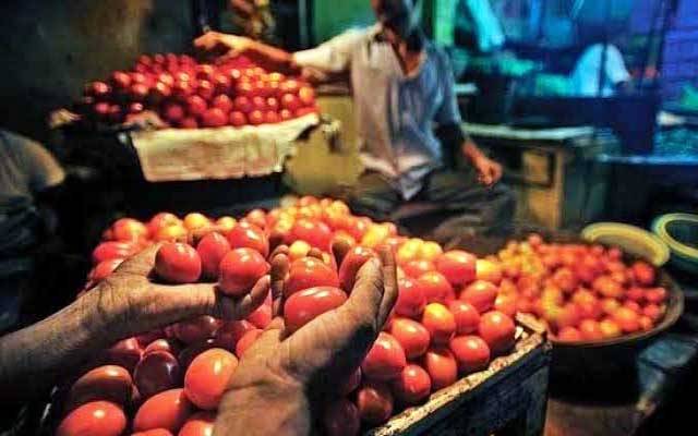ٹماٹر کی پرواز کا سلسلہ تھم نہ سکا