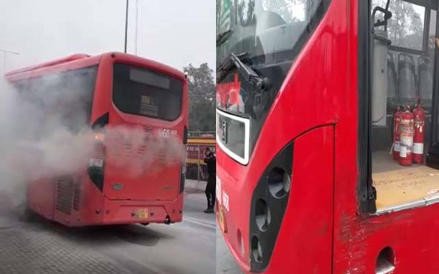 فیروز پور روڈ پر میڑو بس میں آگ بھڑک اٹھی