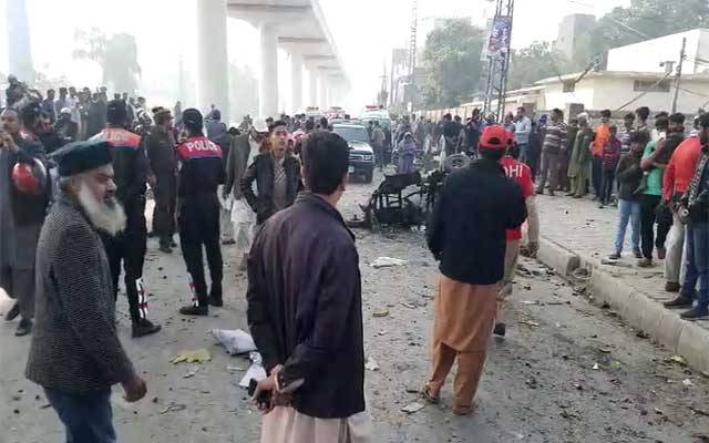 ملتان روڈ پر دھماکہ، 4 افراد زخمی