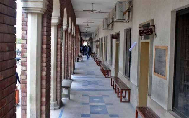 وکلا کی گرفتاریوں کیخلاف عدالتوں میں مکمل ہڑتال