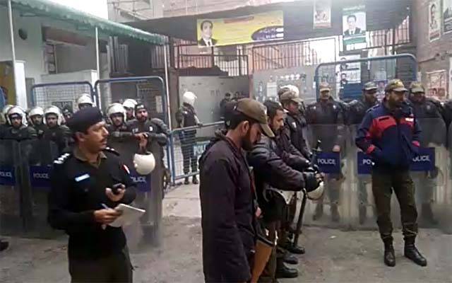 پنجاب اسمبلی حمزہ شہباز اور خواجہ برادران کی پیشی سے قبل سکیورٹی کے سخت انتظامات