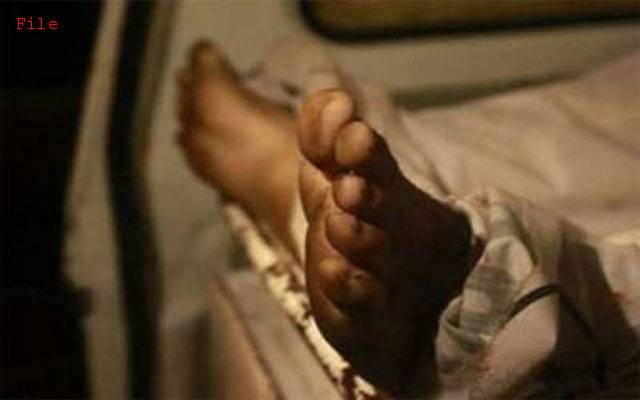 کریم پارک میں گھر سے 2 افراد کی برہنہ نعشیں برآمد