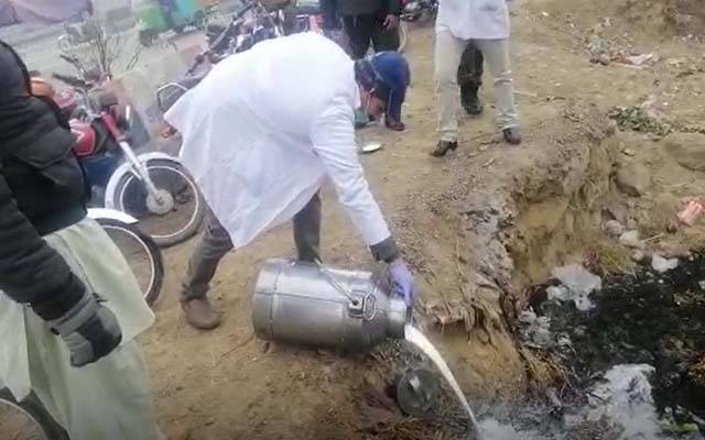 پنجاب فوڈ اتھارٹی کی ٹیموں کی شہروں کے داخلی و خارجی راستوں پر ناکہ بندی