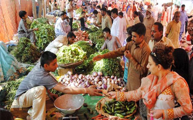 پیٹرولیم مصنوعات کی قیمتوں میں اضافہ کے بعد مہنگائی کا نیا طوفان برپا