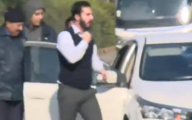 حسان نیازی کا ایک اور کارنامہ، نئی ویڈیو سامنے آگئی