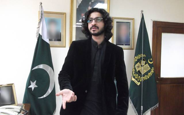 ڈپٹی سپیکرکیساتھ بدسلوکی کا واقعہ،ملبہ وزیر اعظم کی سکیورٹی پر ڈال دیا گیا