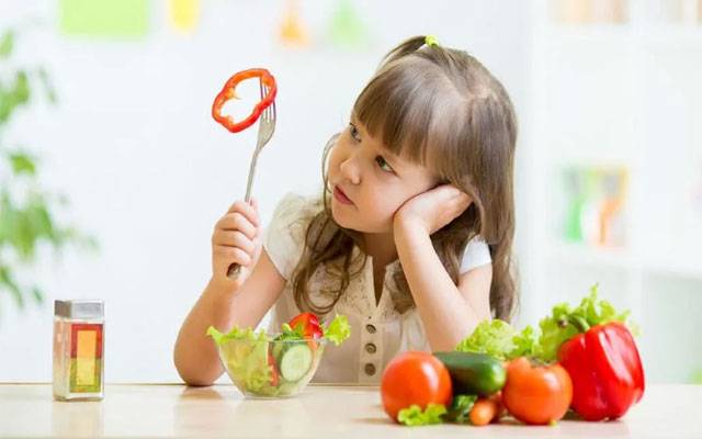 دماغی صحت کیلئے بچوں کو سبزیاں ضرور کھلائیں