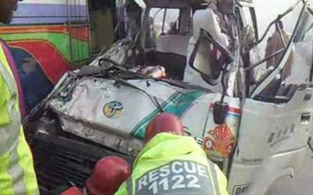  ٹریفک حادثات میں 2 افراد جاں بحق