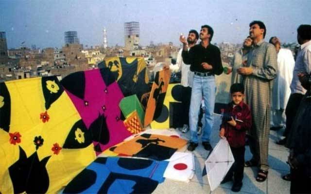 جاﺅ بسنت مناﺅ ، لاہوریئے عمران حکومت کے فیصلے کے منتظر 