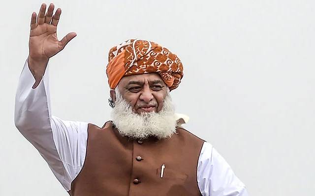فضل الرحمان کا اگلا ہدف کیا؟کل اہم شخصیات سےملاقات متوقع