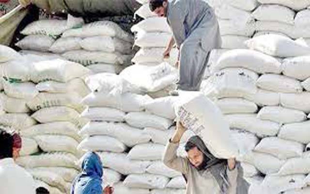 آٹا بحران ختم ہونے کیساتھ سستا آٹا حاصل کرنیوالوں کی قطاریں بھی ختم