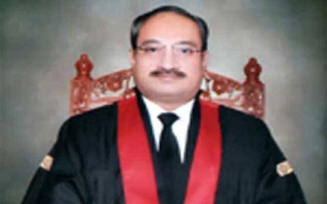 توہین عدالت تو افسران کی عادت بن گئی ہے: جسٹس باقر نجفی
