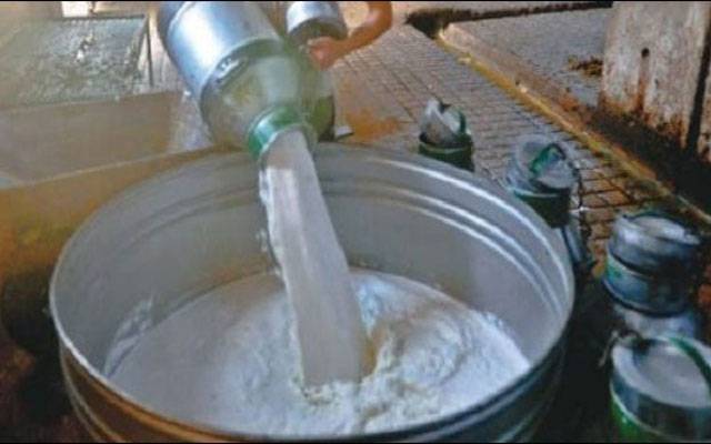 دودھ مافیا لاہوریوں کو زہر پلانے لگے