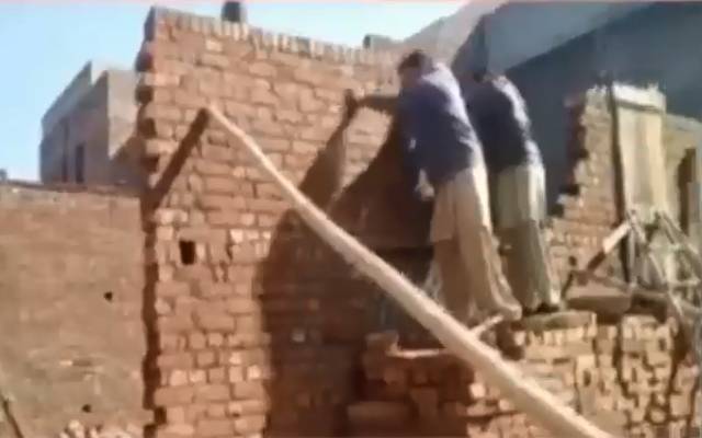 غیرقانونی تعمیرات کے خلاف آپریشن،17 عمارتیں مسمار