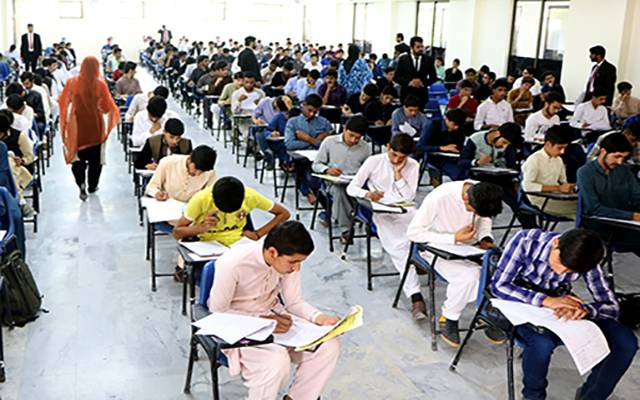سٹارز اکیڈمی میں زیرو ٹیسٹ،بہترین طلبا میں موٹر بائیکس تقسیم