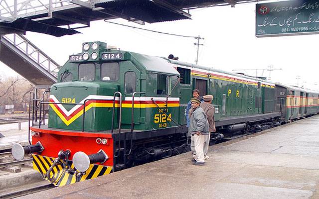 ریلوے خسارہ کم کرنے کیلئے نئی حکمت عملی تیار