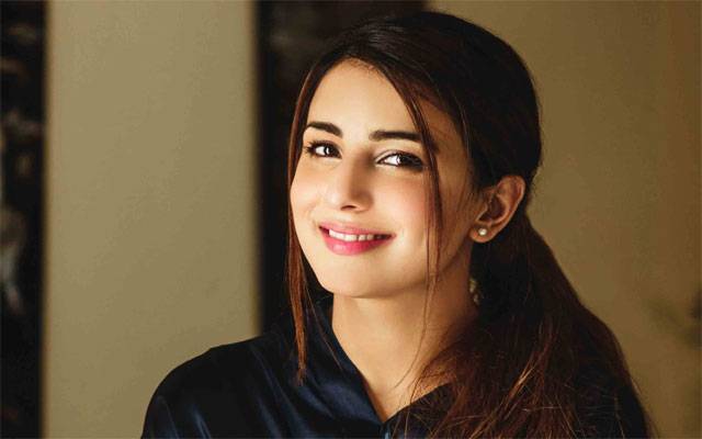 اداکارہ عشنا شاہ مرد بن گئیں، تصویر منظر عام پر آگئی