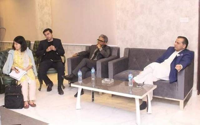 ورلڈ بینک کے وفد کی وزیر تعلیم پنجاب ڈاکٹر مراد راس سے ملاقات