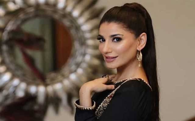  نوین وقار نے نیا ڈرامہ سائن کرلیا