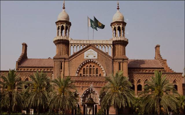 ضمانت خارج ہونے پر ملزمان احاطہ عدالت سے گرفتار