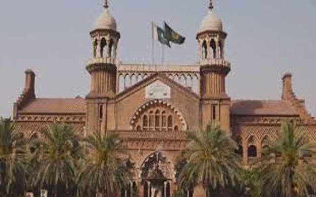 میچز کے دوران دکانیں اور ہوٹل بند کروانے کا اقدام چیلنج