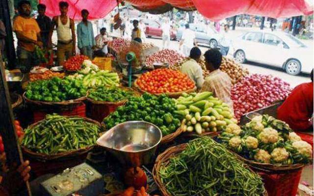 انتظامیہ نے شہریوں کو ناجائز منافع خوروں کے رحم وکرم پر چھوڑ دیا