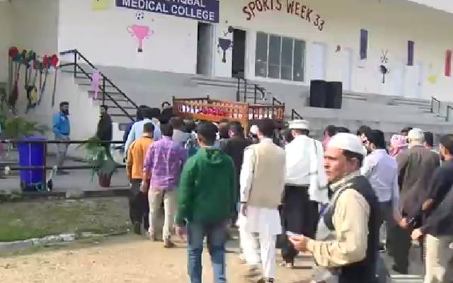 جناح ہسپتال کی ہاؤس آفیسرڈاکٹر انعم شفیق وفات پا گئیں